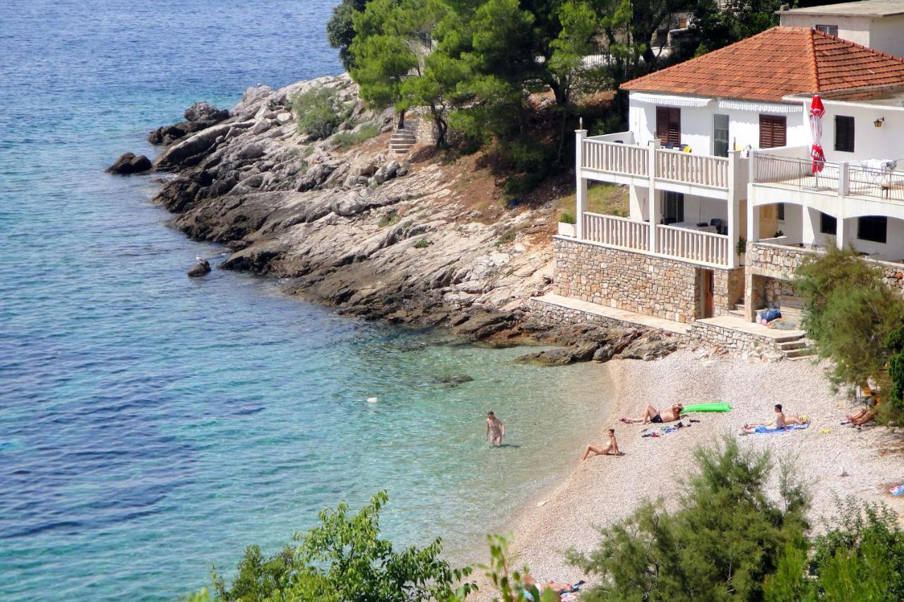 Seaside Secluded Apartments Cove Tvrdni Dolac, Hvar - 2997 Gdinj Esterno foto