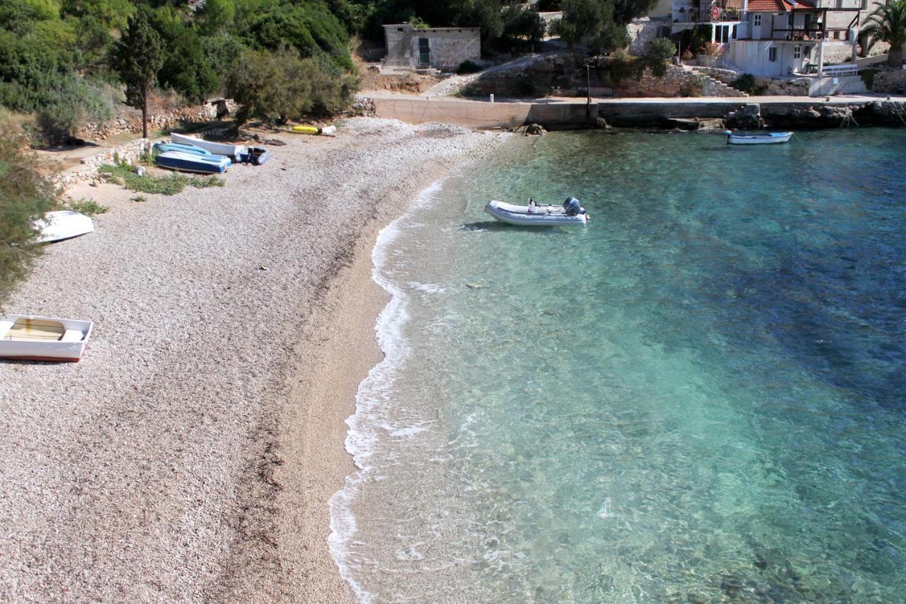 Seaside Secluded Apartments Cove Tvrdni Dolac, Hvar - 2997 Gdinj Esterno foto
